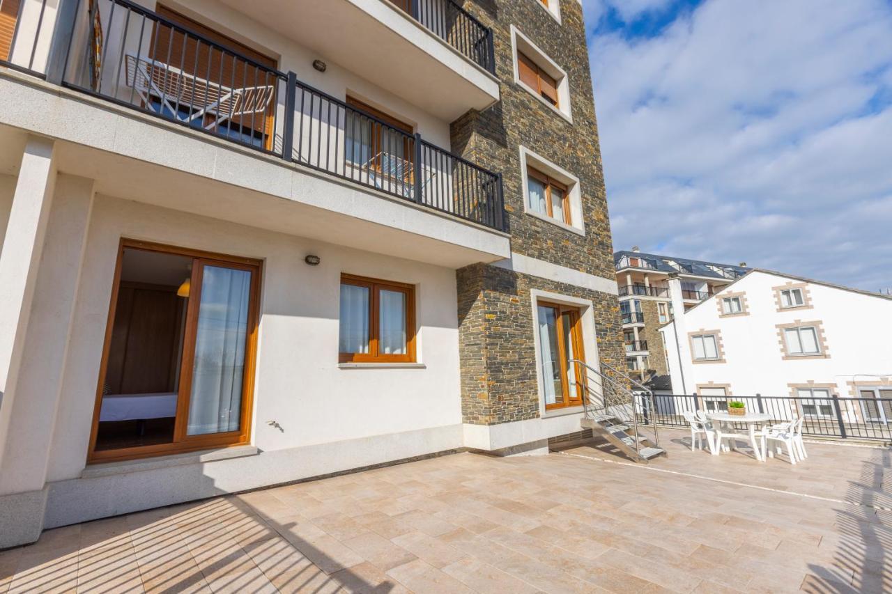 Apartagal-Playa De Llas, Foz Exterior photo