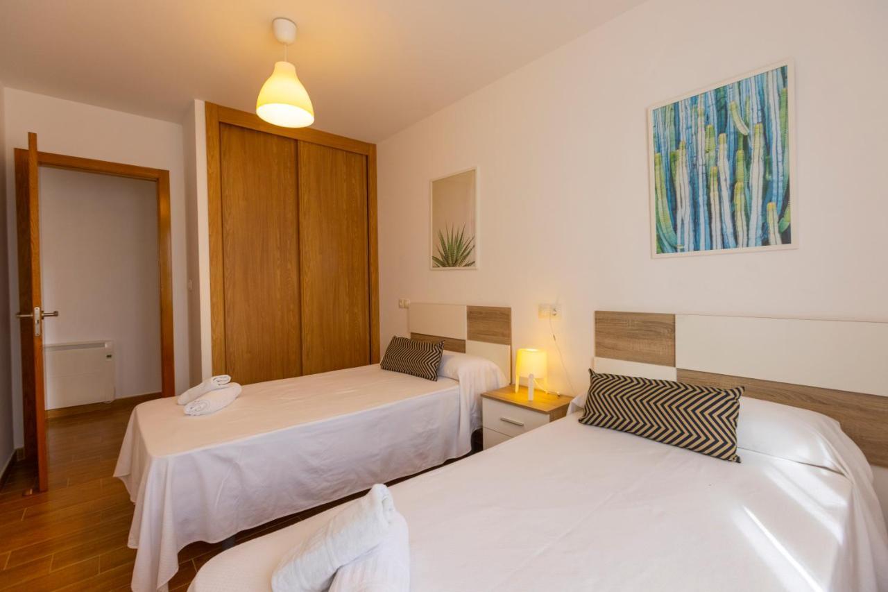 Apartagal-Playa De Llas, Foz Exterior photo